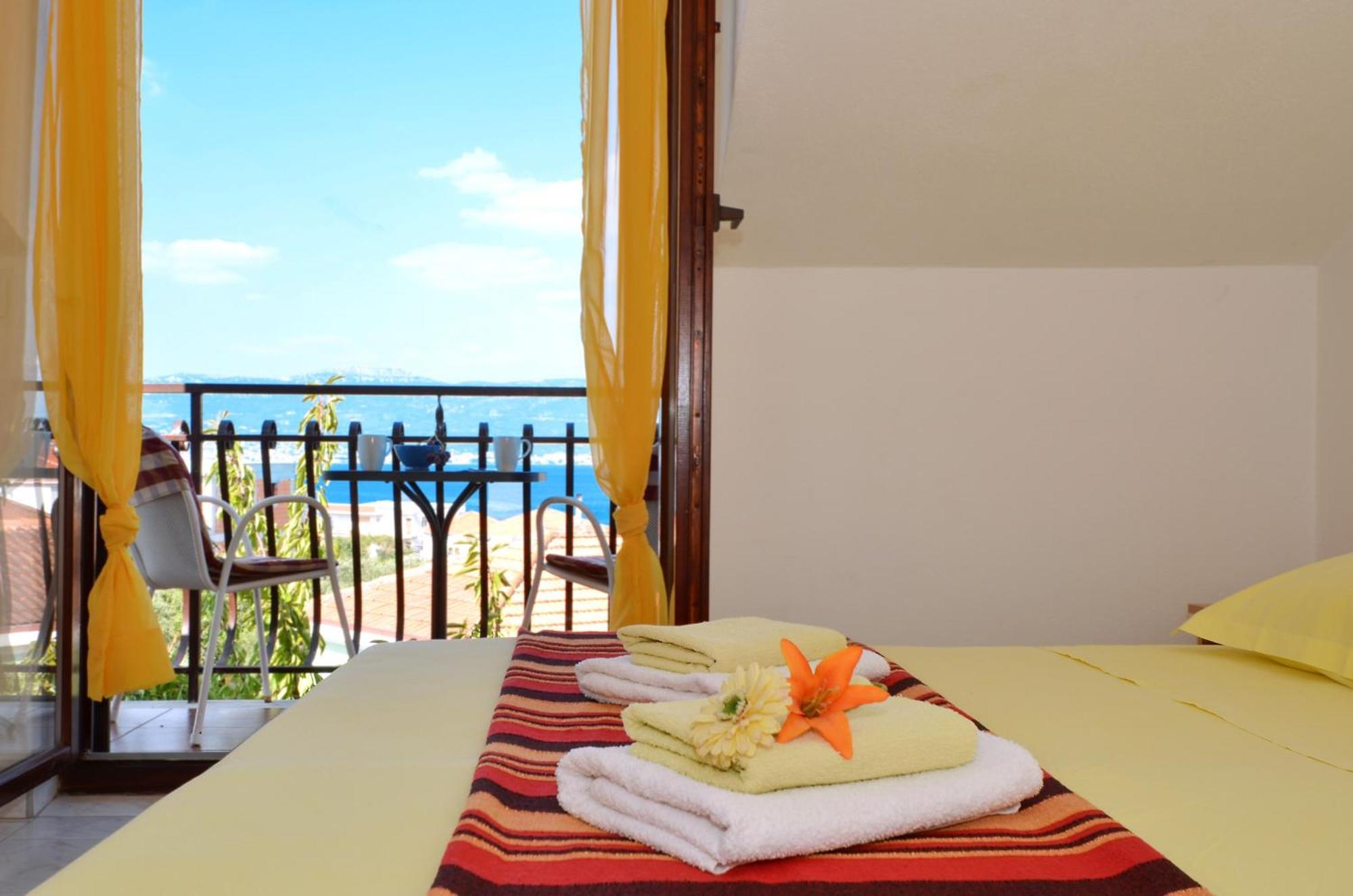 Apartments By The Sea Slatine, Ciovo - 12176 Camera foto